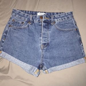 High waisted Denim shorts